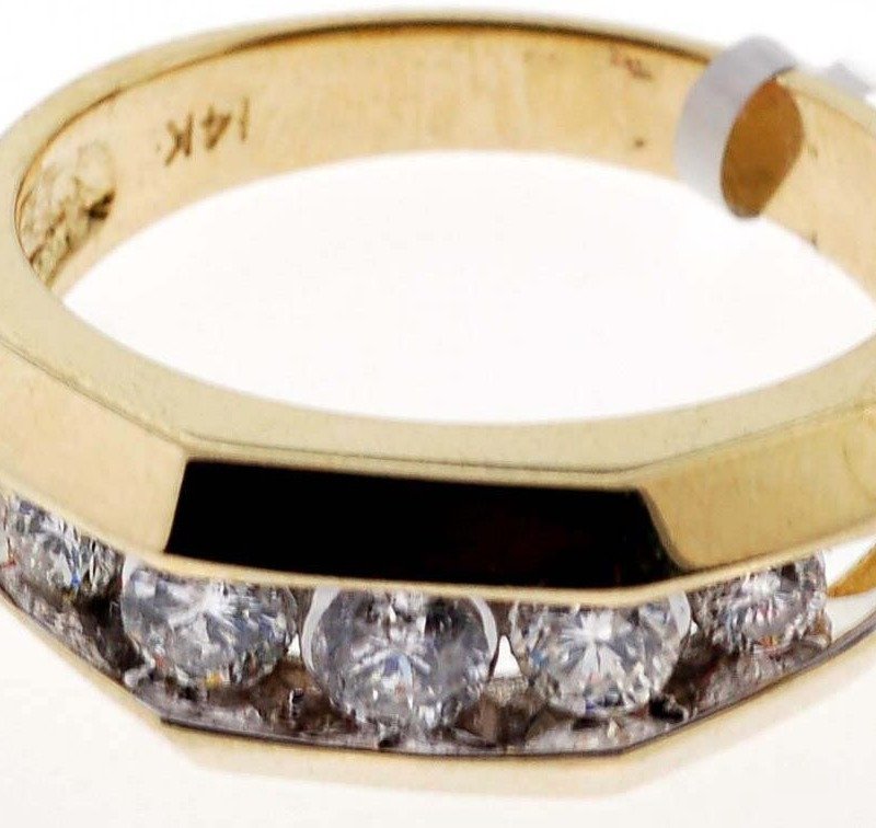 UB5254GY - 14K Yellow Gold Gents Ring