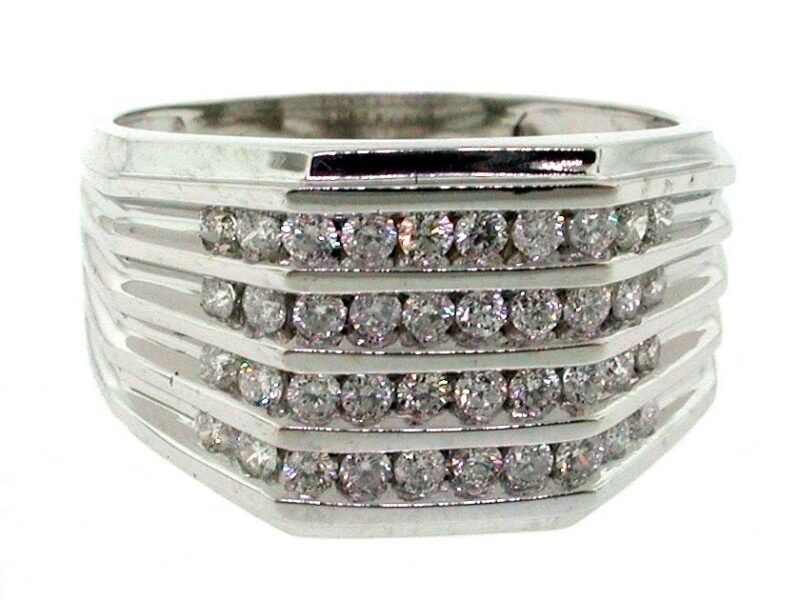 UB5629GW -   Ring