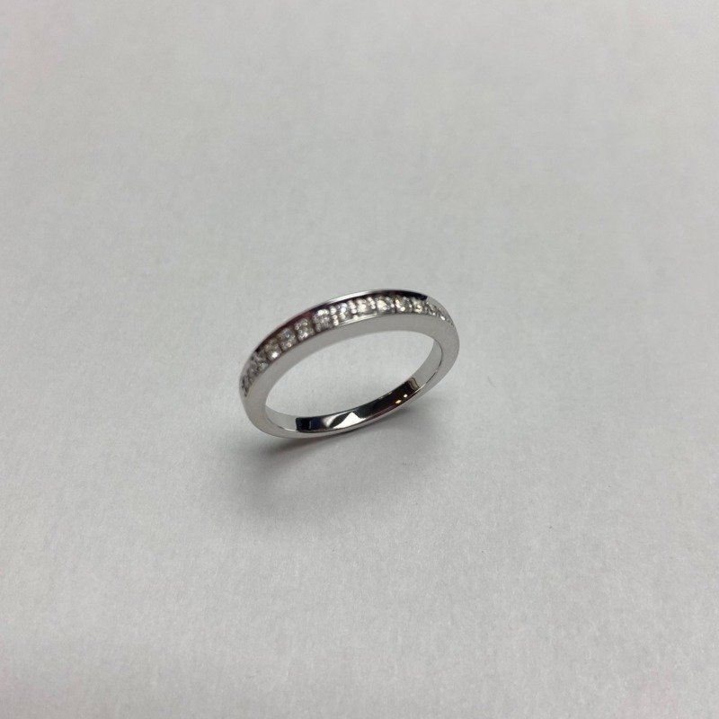 UB5812LEW - 14K White Gold Wedding Band