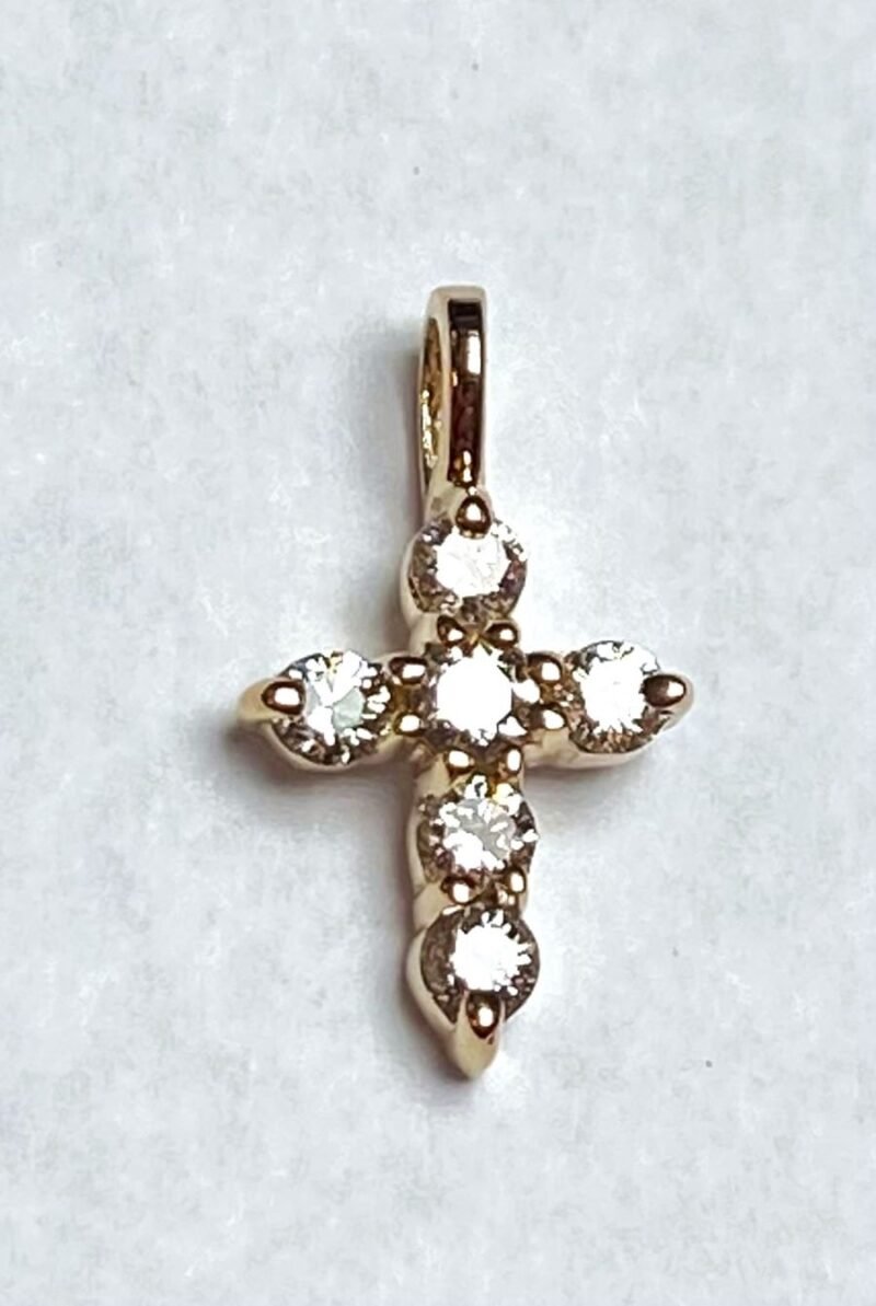 UB5869PY - 14K Yellow Gold Cross Pendant