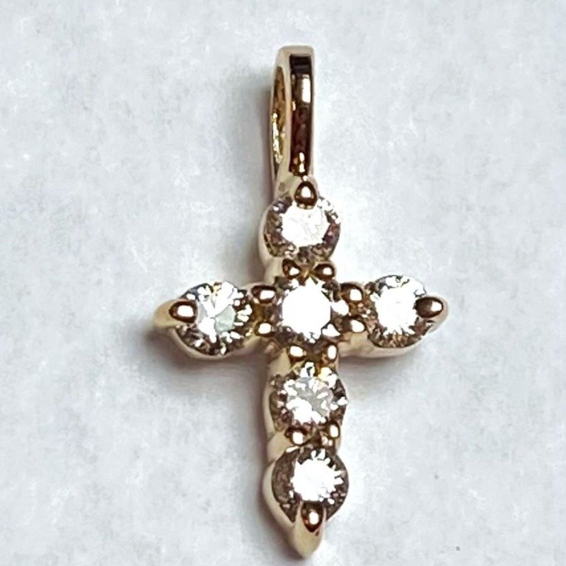 UB5869PY - 14K Yellow Gold Cross Pendant
