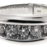 UB6100GHW - 14K White Gold Gents Ring