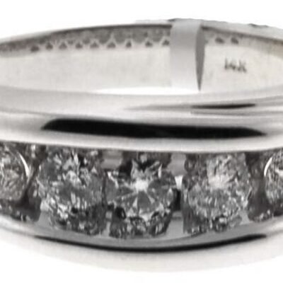 UB6100GHW - 14K White Gold Gents Ring