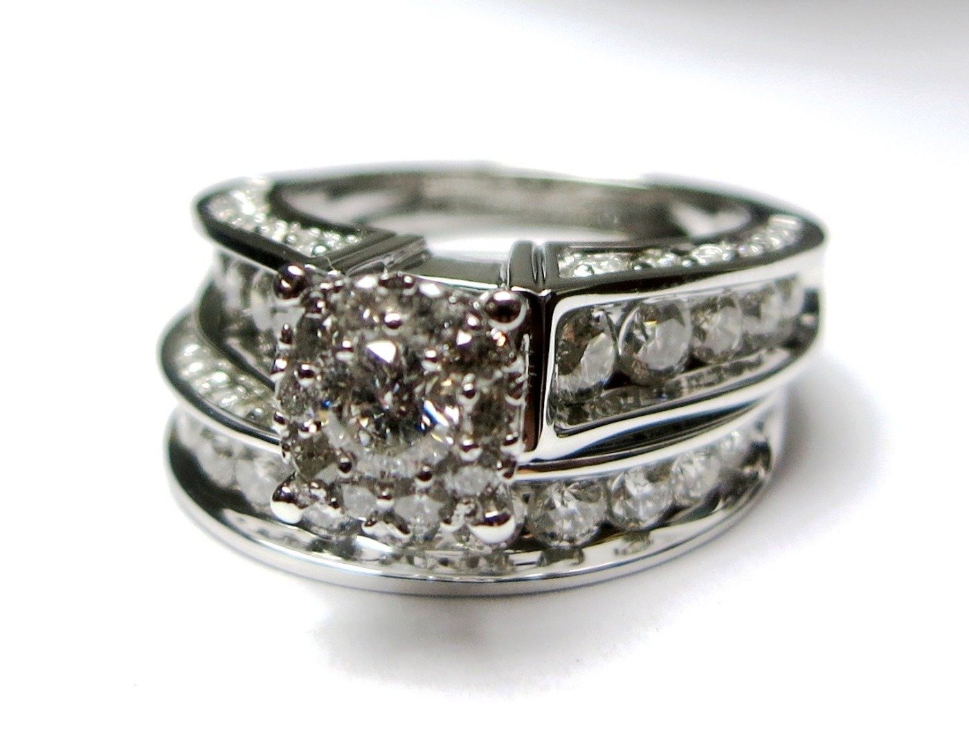 UB7177LSTWBH53 - 14K White Gold Bridal Set Ring