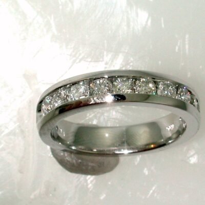 UB7415ACW1 - 14K White Gold Anniversary Ring