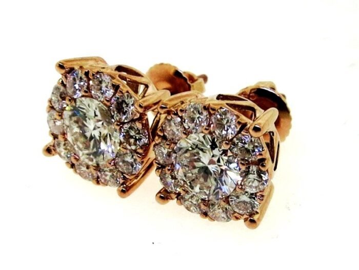 UB7663-4EP - 14K White Gold Stud Earrings
