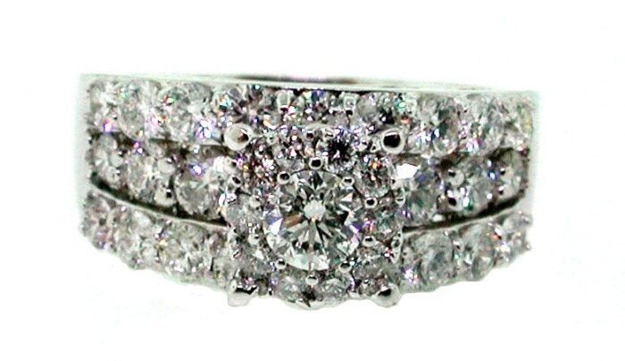 14K White Gold Cluster Ring