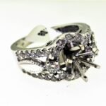 UB8412SMW - 14K White Gold Semi Mount Ring
