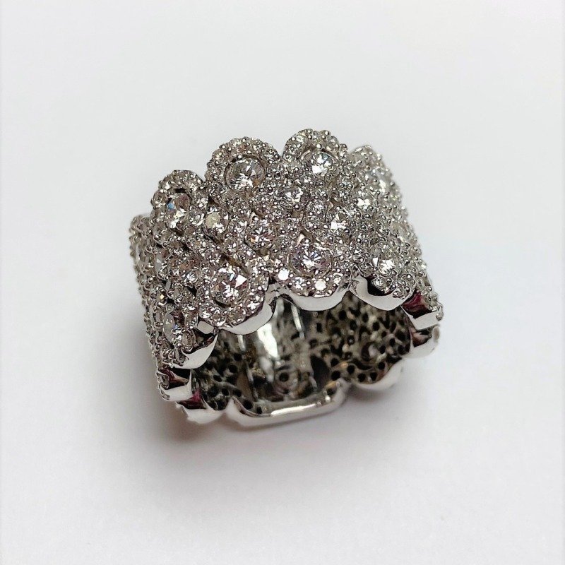 UB8462THW52 - 14K White Gold Anniversary Ring