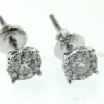 UB8472EW/MED -   Stud Earrings