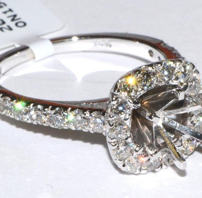 UB8592SMW - 14K White Gold Semi Mount Ring