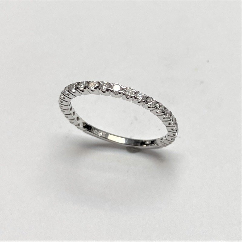 UB8691LHW53 - 14K White Gold Wedding Band