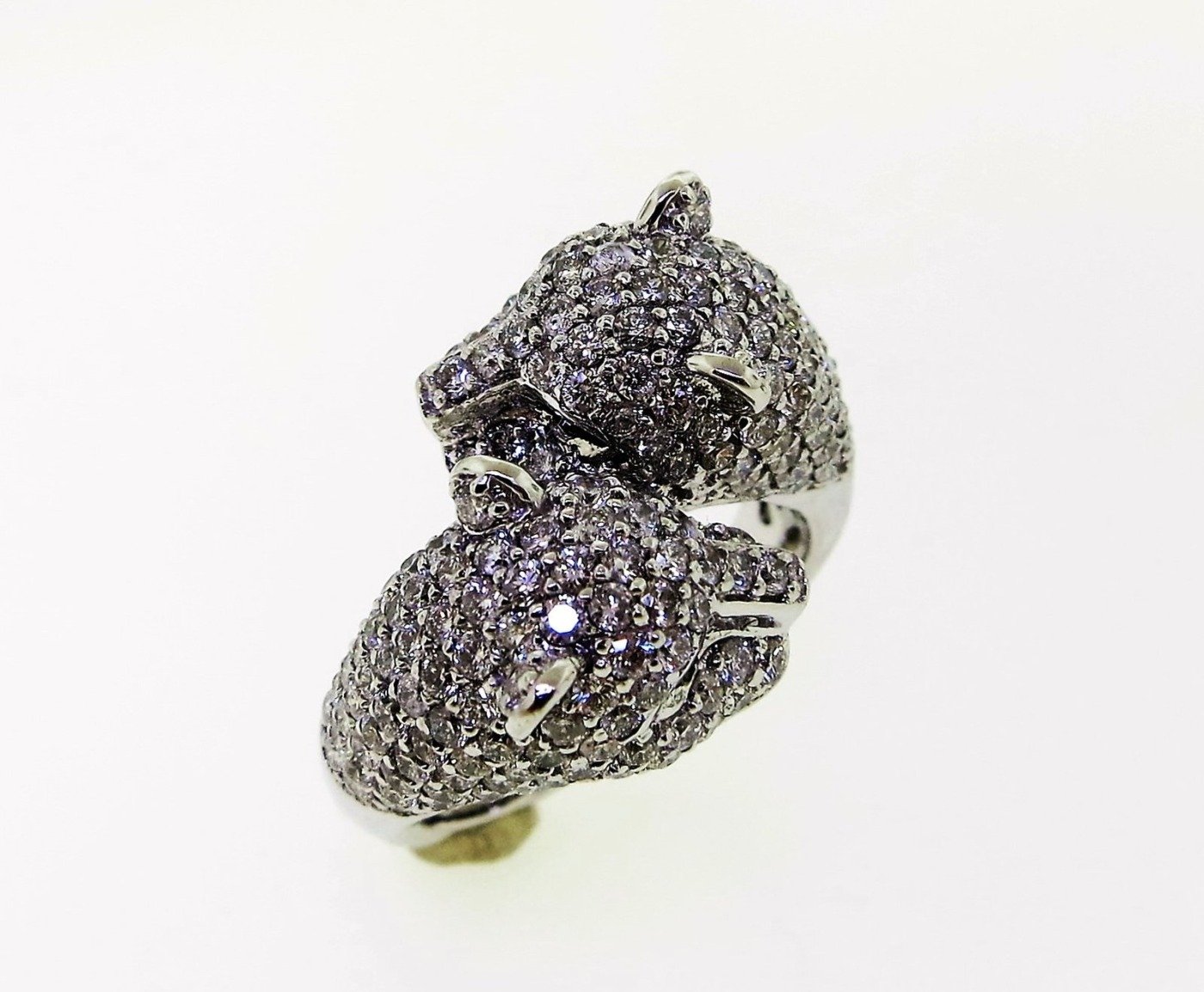 UB8842FW - 14K White Gold Ring