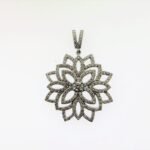 UB8930PW - 14K White Gold Pendant