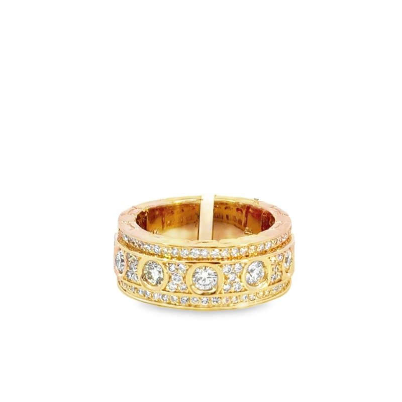 UB8946GY - 14K White Gold Gents Ring