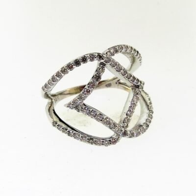UB8964FW - 14K White Gold Ring