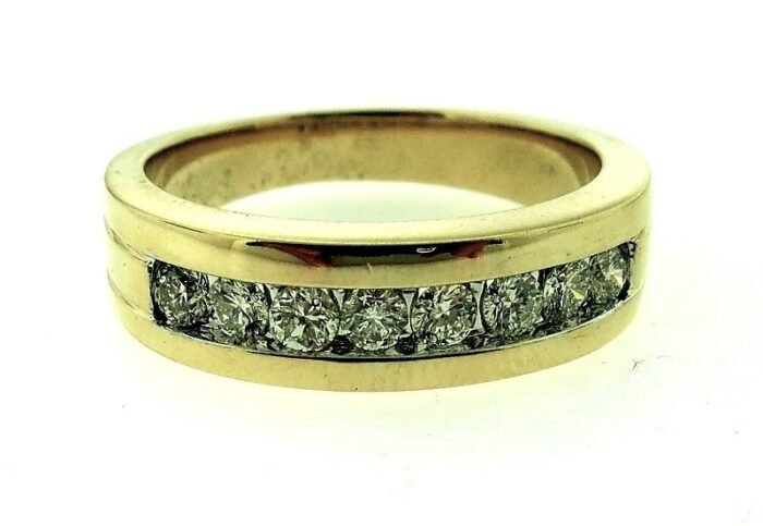 UB9696GHY - 14K White Gold Gents Ring