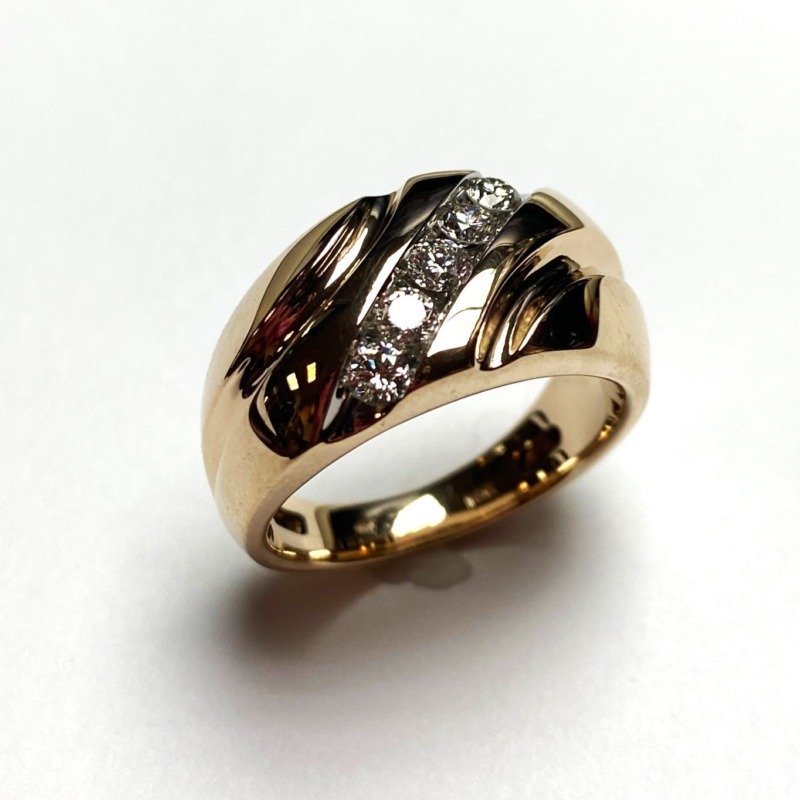 UBV3921GHY23 - 14K Yellow Gold Gents Ring