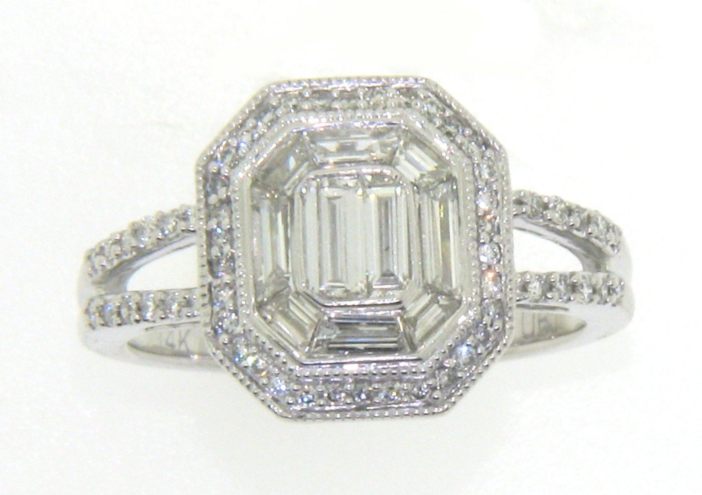 UBV5446FW - 14K White Gold Ring
