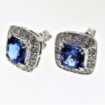 UBV7016EWTA - 14K White Gold Stud Earrings