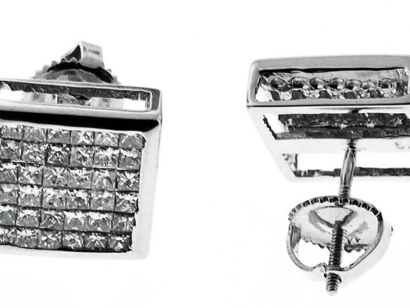 UEL127W - 14K White Gold Stud Earrings
