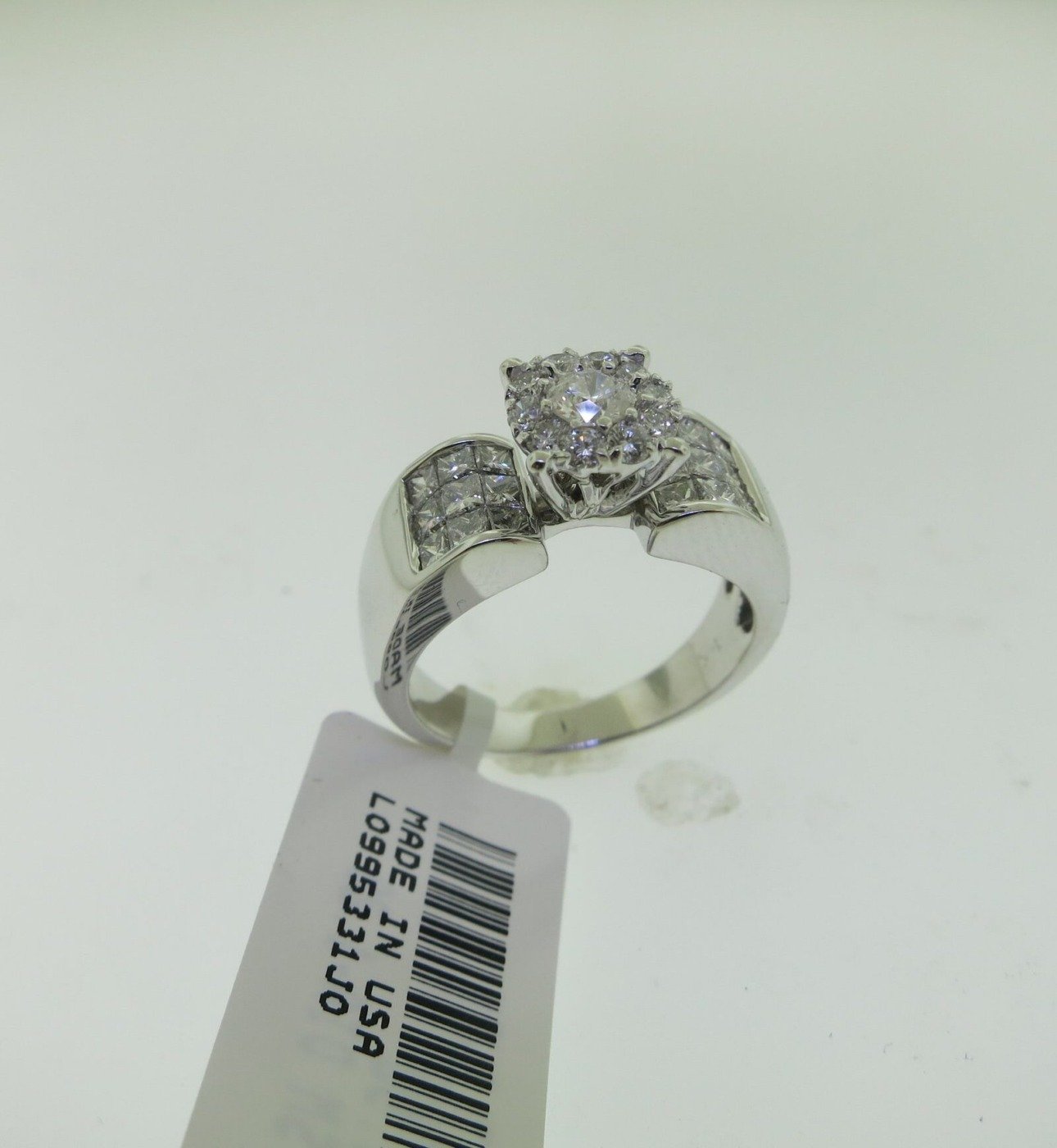 URJ1957LSWBH - 14K White Gold Semi Mount Ring