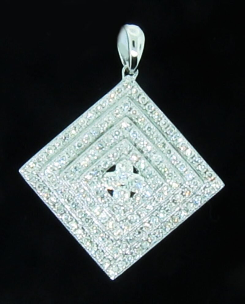 Y8CRP1504C3W - 14K White Gold Pendant