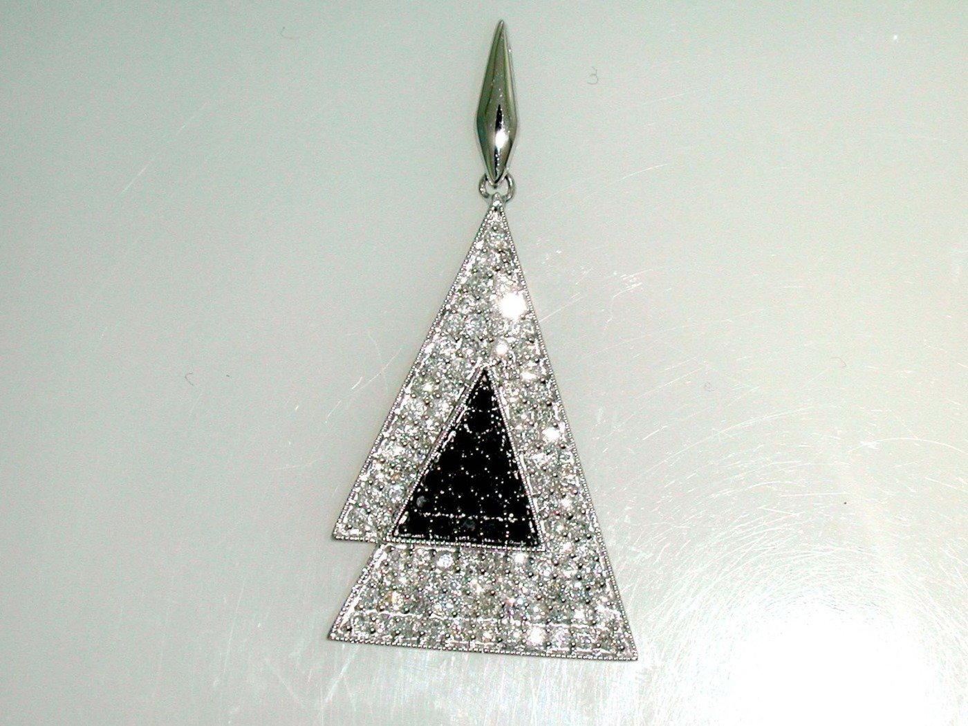 Y8CRP704AK - 14K White Gold Pendant