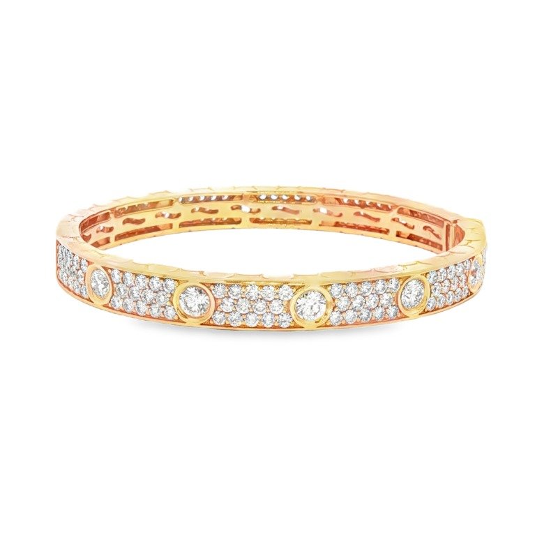 UB8843BFSY - 14K White Gold Bangle