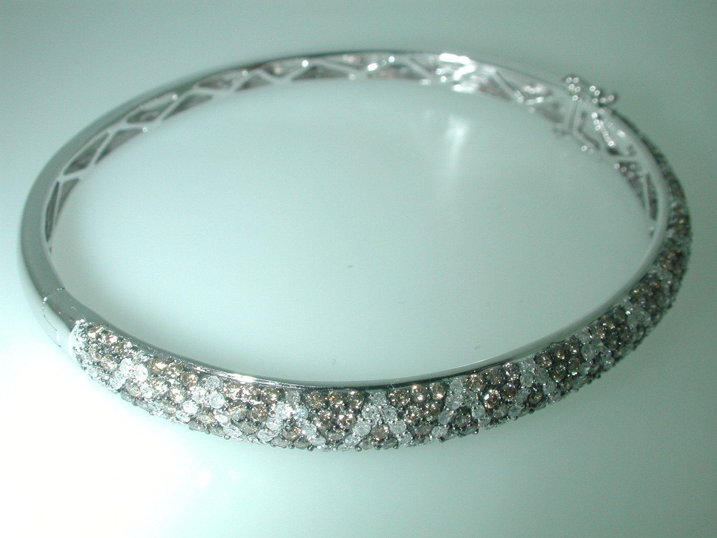 BA0225BRSC7W - 14K Rose Gold Bangle