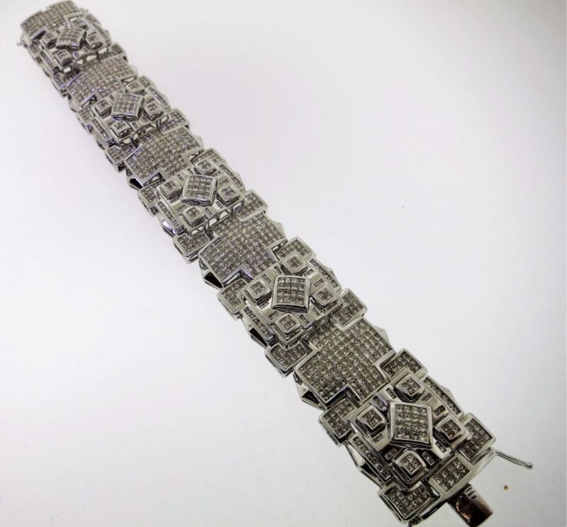 COBR14KW39 - 14K White Gold Bracelet