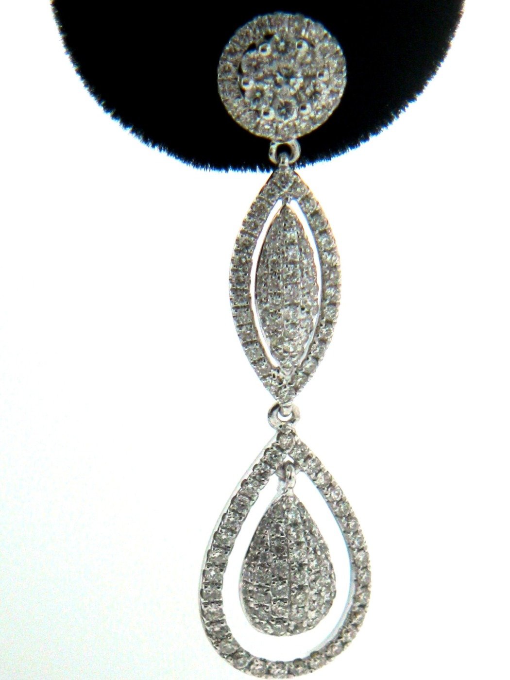 IEQ03381CW - 14K White Gold Earrings