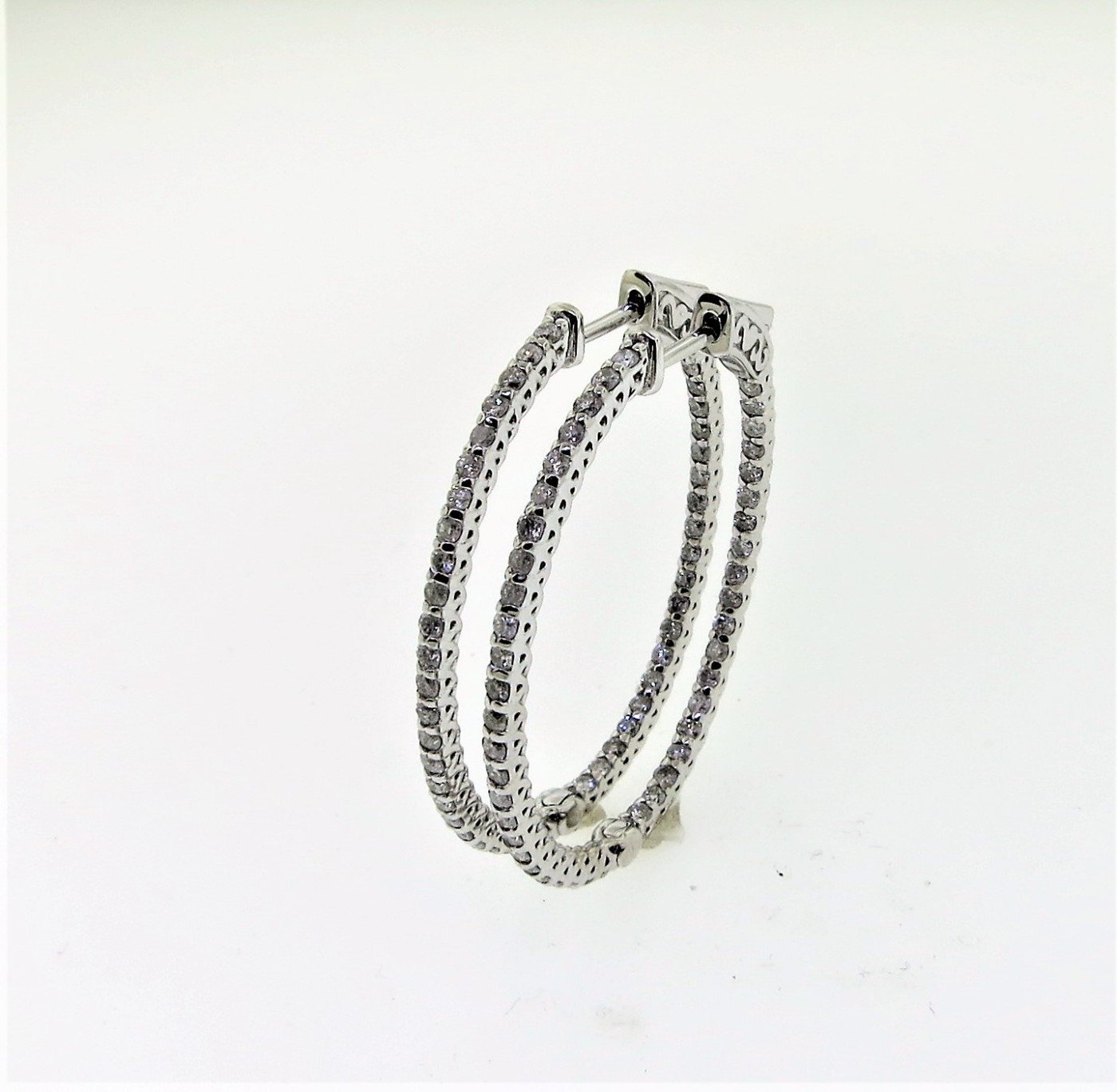 MJ0337-1CEW55 - 14K White Gold Earrings