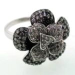 R08255GW - 14K White Gold Fashion Ring
