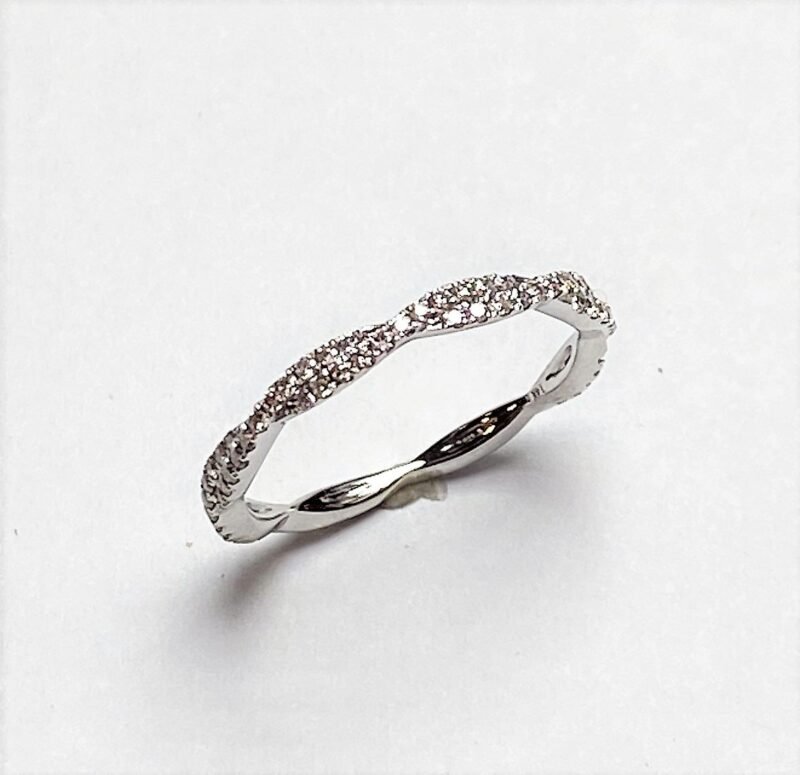 R3234W. - 14K White Gold Fashion Ring