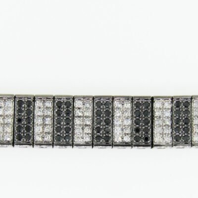 UB7542BRW/BL - 10K White Gold Bracelet