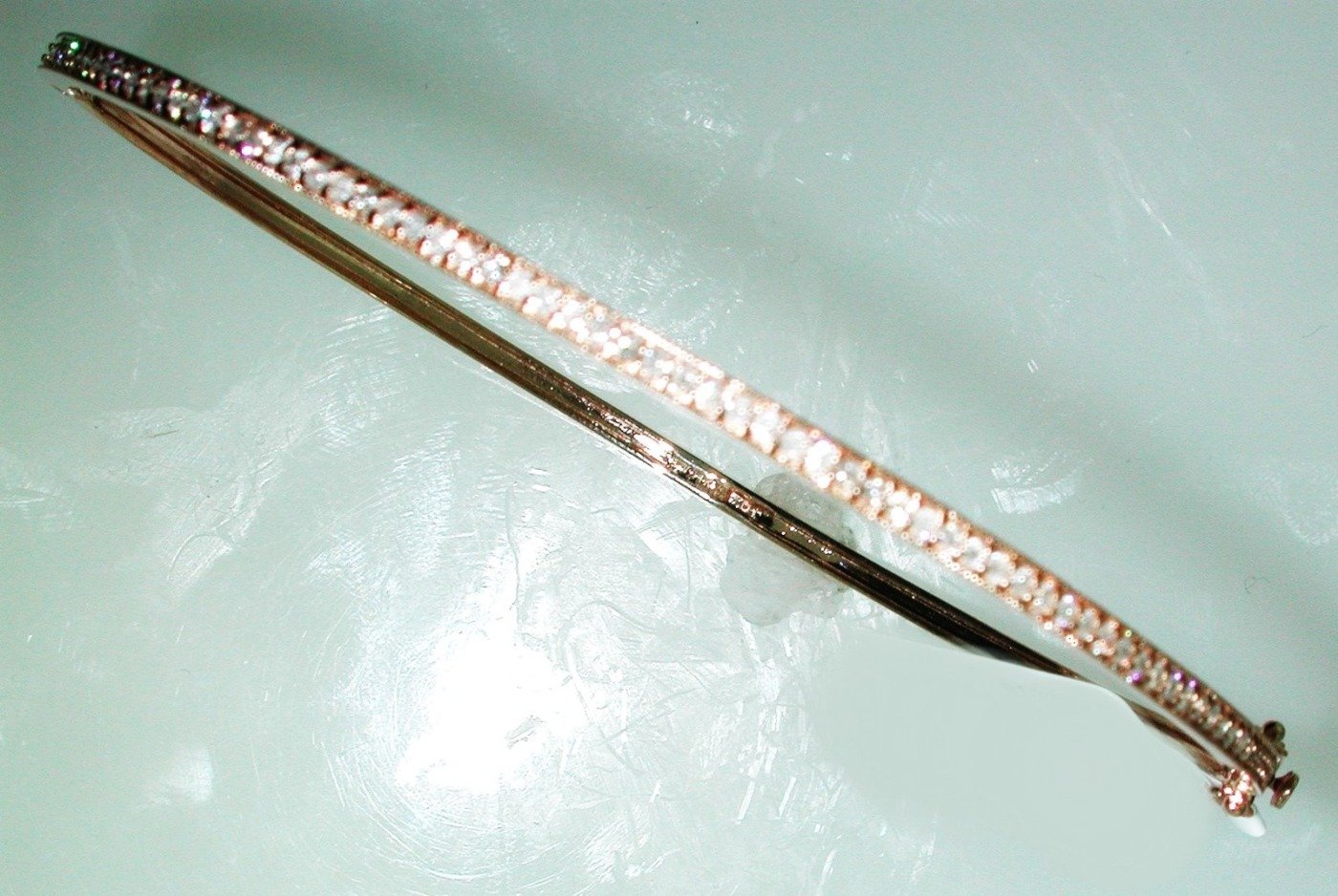 UB7553BGP/B - 14K Rose Gold Bangle
