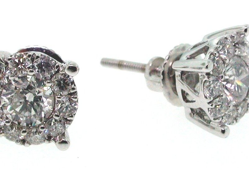 UB7663-4EW - 14K White Gold Stud Earrings