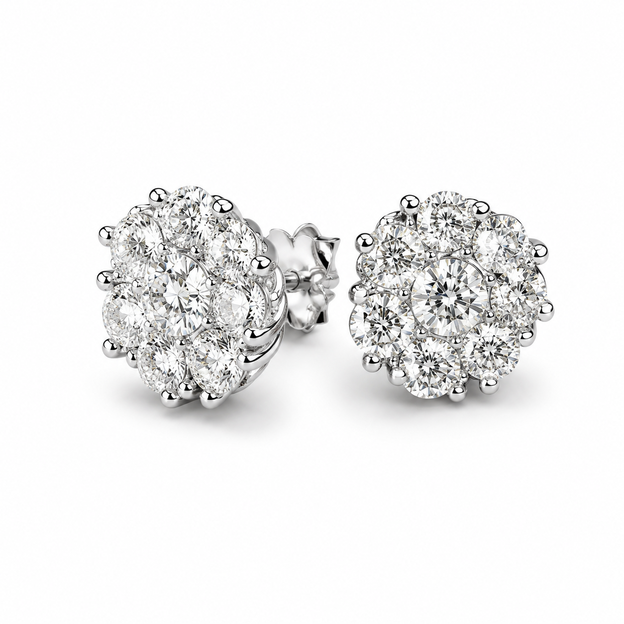 UB7713-5EW. - Stud Earrings