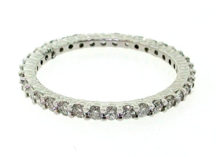 UB7723ETW/03 - 14K White Gold Anniversary Ring