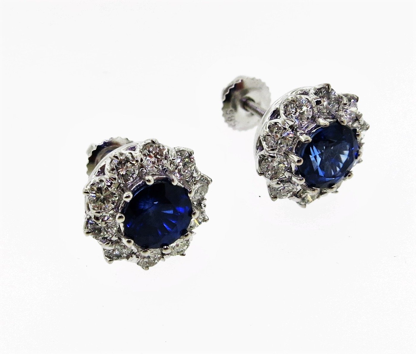 UB8925EWBJSA - 14K White Gold Earrings