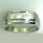 UB9193GW - 14K White Gold Gents Ring