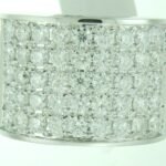 UB9458GW. -   Gents Ring