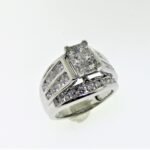UBV2776LSW53 - 14K White Gold Engagement Ring