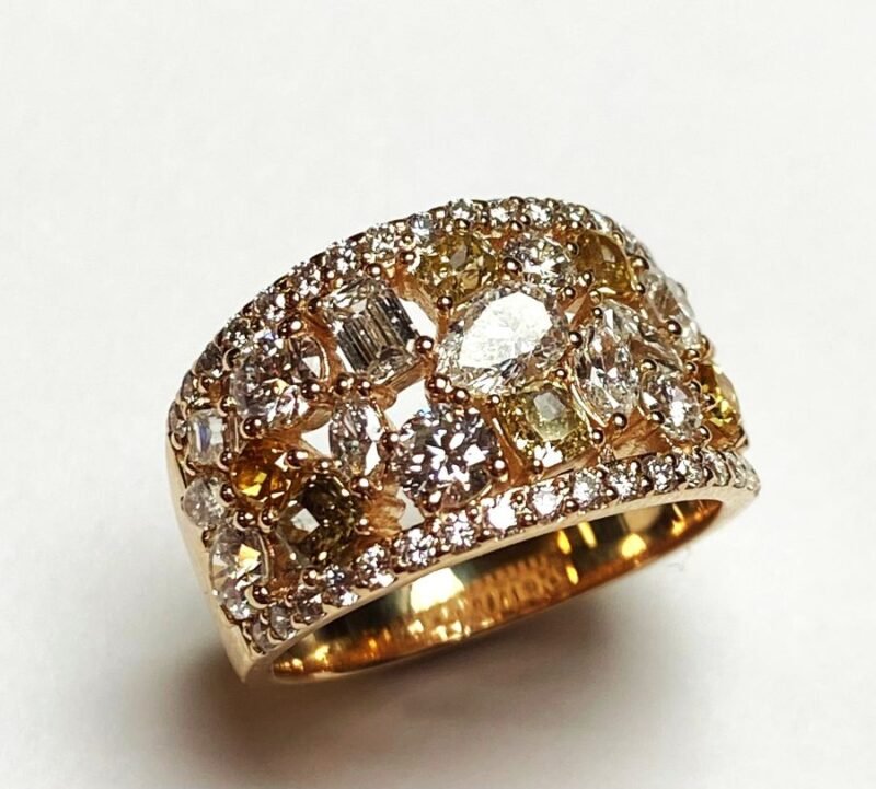 UJB-RN-C349Y - 14K Yellow Gold Fashion Ring