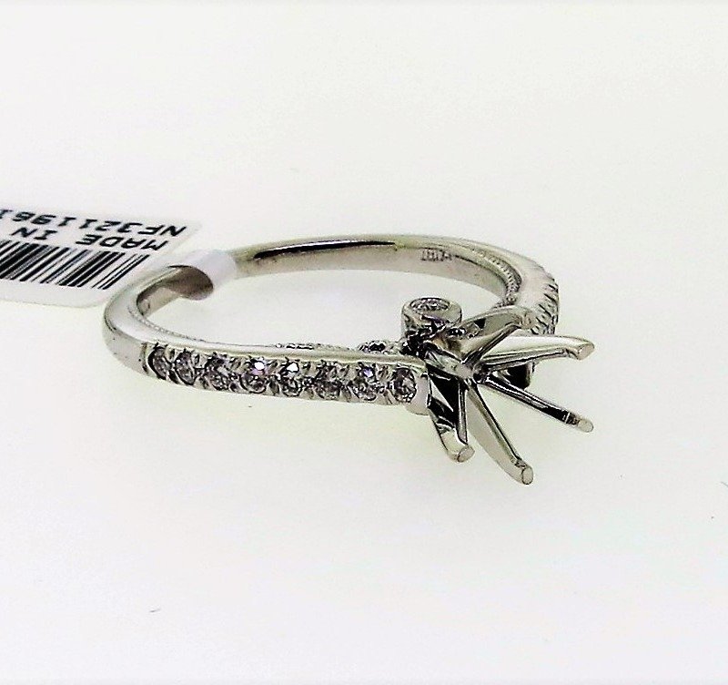 UB10203SMW-RDH – 14K White Gold Semi Mount Ring