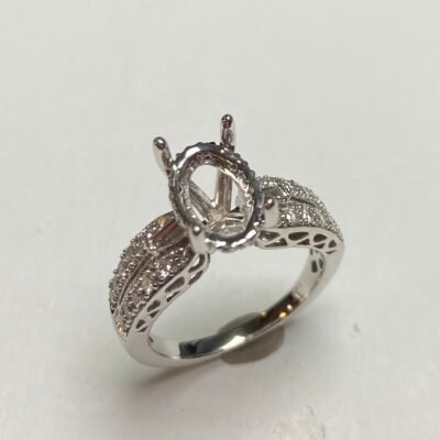 TR11450SMW-OVH – 14K White Gold Semi Mount Ring