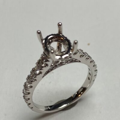 UB10363SMW-OVH – 14K White Gold Semi Mount Ring