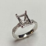 UB10653SMW-EMH – 14K White Gold Semi Mount Ring