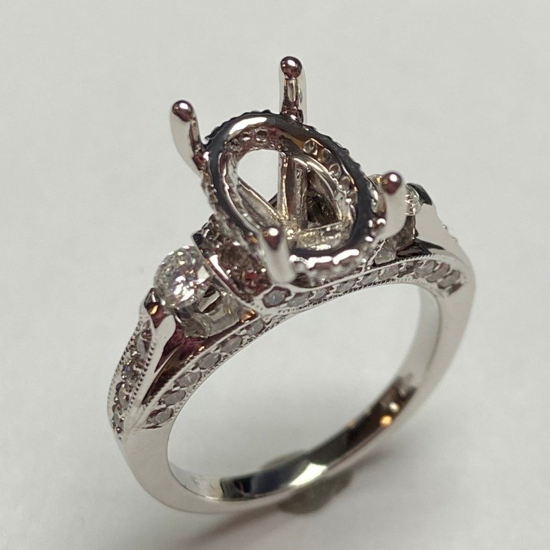 UB8137SMW-OVH – 14K White Gold Semi Mount Ring